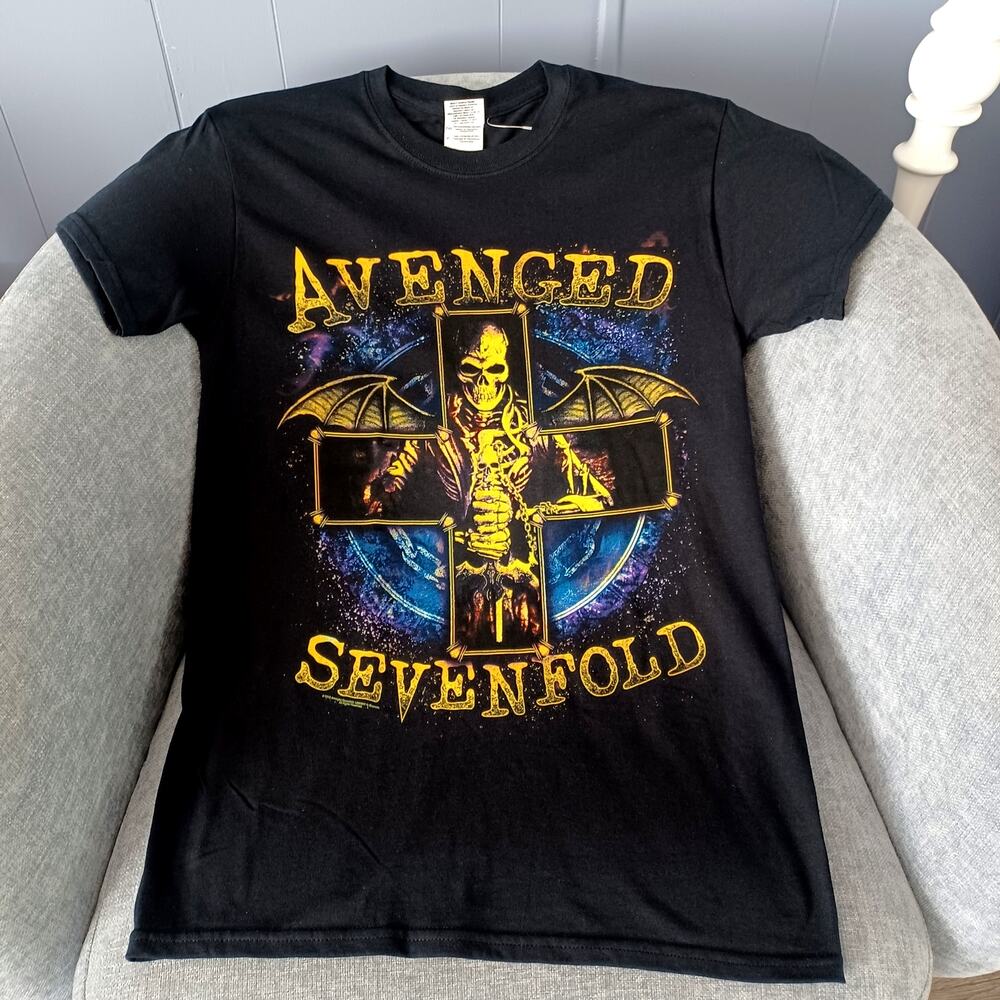 NWOT Avenged Sevenfold 2014 Tour T-Shirt Size Adult Small